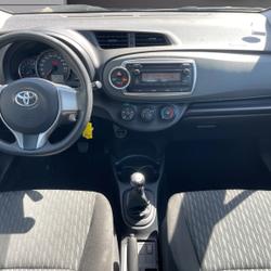 Toyota Yaris 1.0 VVTI 70 ULTIMATE Saint-Martin-de-Fontenay