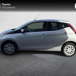 Toyota Aygo 1.0 VVT-i 72ch x-play 5p MY20 occasion - Lanester - photo 3/24