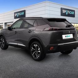 Peugeot 2008 2008 BlueHDi 130 S&S EAT8 GT Le Cr&egrave;s