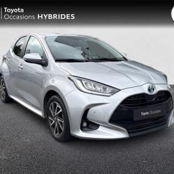 Toyota Yaris 116h Design 5p MY22 occasion - Lanester - photo 2/24