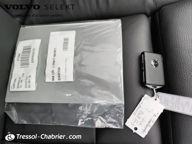 Volvo V60  - 40 790 €