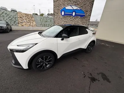 Toyota C-HR - 2.0 HYBRIDE RECHARGEABLE 225CH GRAPHIC MY26 - 33 490 €