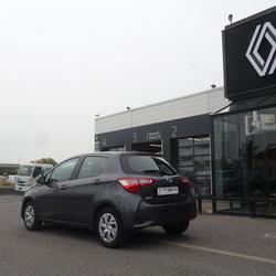 Toyota Yaris Hybrid 100h - BV e-CVT (RC19)  III 2011 France Business PHASE 3 Divatte-sur-Loire