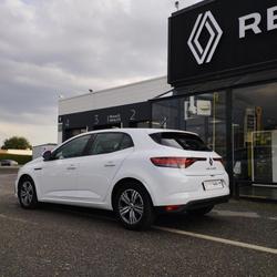 Renault Megane 4 M&eacute;gane 1.5 Blue dCi - 115 - BV EDC IV BERLINE Evolution PHASE 2 occasion - Divatte-sur-Loire - photo 2/36