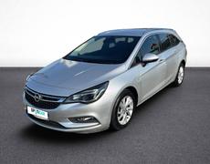 Opel Astra Sports Tourer Orange