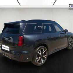 Mini Countryman Countryman 170 ch DKG7 C JCW Finition Valence