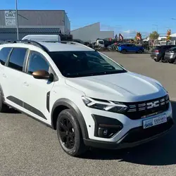 Dacia Jogger 1.6 HYBRID 140CH EXTREME+ 7 PLACES -24 occasion - Onet-le-Ch&acirc;teau - photo 3/20