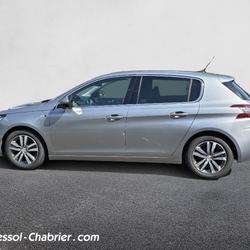 Peugeot 308 II Phase 1 308 1.6 HDi 92ch FAP BVM5 S&eacute;rie Sp&eacute;ciale Style Naves