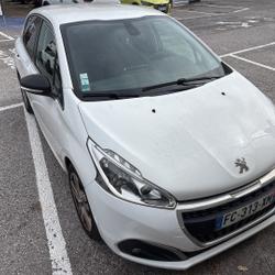 Peugeot 208 208 BlueHDi 100 S&S BVM6 Allure Business Perpignan
