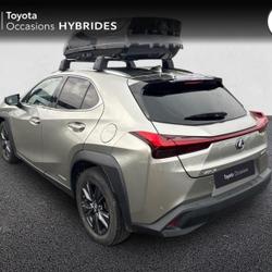 Lexus UX 250h 2WD Luxe Plus MY22 Pl&eacute;rin