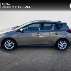 Toyota Auris HSD 136h Dynamic Pl&eacute;rin