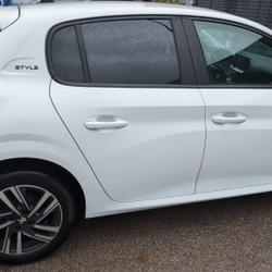 Peugeot 208 208 PureTech 75 S&S BVM5 Style Perpignan