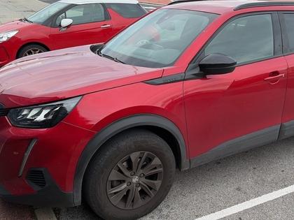 Peugeot 2008 - 2008 PureTech 100 S&S BVM6 Style - 14 990 €