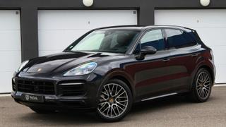 Porsche Cayenne  - photo 0