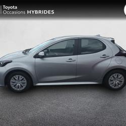 Toyota Yaris 116h Dynamic Business Affaires MY21 Vannes