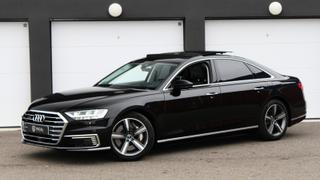 Audi A8  - photo 0