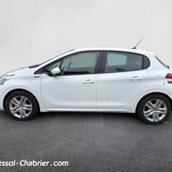 Peugeot 208 208 PureTech 82ch S&S BVM5 Signature Brive-la-Gaillarde