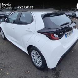 Toyota Yaris 116h Dynamic 5p MY22 occasion - Vannes - photo 2/23