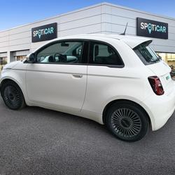 Fiat 500 III 500 3+1 e 118 ch Ic&ocirc;ne Pavie