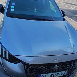 Peugeot 208 208 PureTech 100 S&S EAT8 GT Pack Perpignan