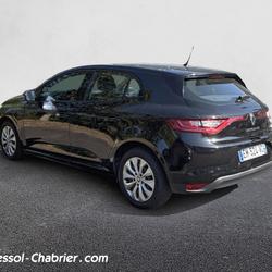 Renault Megane 4 M&eacute;gane IV Berline TCe 100 Energy Life Naves