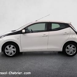 Toyota Aygo Aygo 1.0 VVT-i stop & start x-clusiv Le Cr&egrave;s