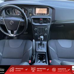 Volvo V40 D2 120 BVA Geartronic Momentum - CAMERA - GPS Pontarlier