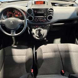 Peugeot Partner 1.6 BlueHDi - 100 - ATTELAGE - REGULATEUR - RADAR AR Pontarlier
