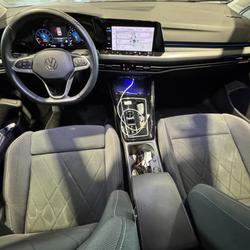 Volkswagen Golf 8 1.5 eTSI  DSG 7 STYLE- 130 - CAM - SIEGE ELECTRIQUE  A MEMOIRE  ET MASSANT Pontarlier