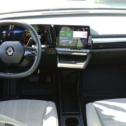 Renault Megane E-Tech EV60 220 ch optimum charge Equilibre Prigonrieux