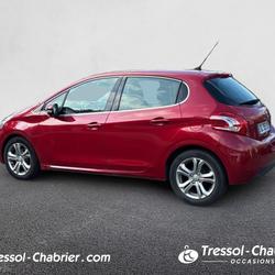 Peugeot 208 208 1.2 VTi 82ch BVM5 Allure Naves