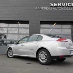 Renault Laguna 3 1.5 dCi 110ch Authentique eco&sup2; occasion - Dou&eacute;-en-Anjou - photo 2/19