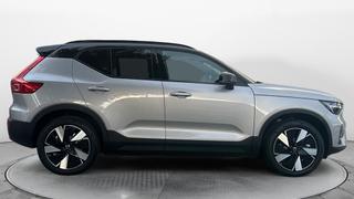 Volvo EX40  - photo 4