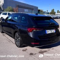 Skoda Octavia Combi 2.0 TDI 150 ch DSG7 Sportline occasion - Lattes - photo 2/22