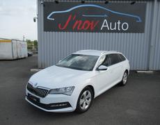 Skoda Superb combi Saint-Philbert-de-Grand-Lieu