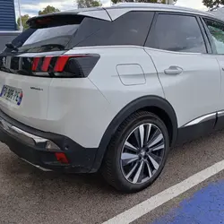 Peugeot 3008 Hybrid4 300 e-EAT8 GT occasion - Perpignan - photo 2/3