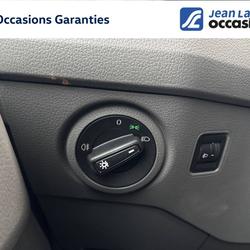 Volkswagen Crafter CRAFTER VAN 35 L3H3 2.0 TDI 140 CH BVA BUSINESS Chamb&eacute;ry