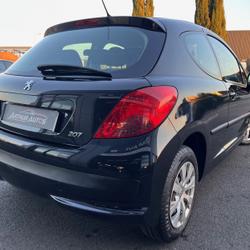 Peugeot 207 1.4 PREMIUM 3P D&eacute;mouville