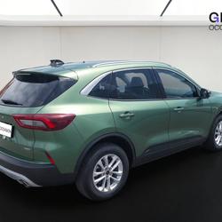Ford Kuga Kuga 2.5 Duratec 180 ch FlexiFuel FHEV Bio&eacute;thanol Powershift Titanium Business Bassussarry