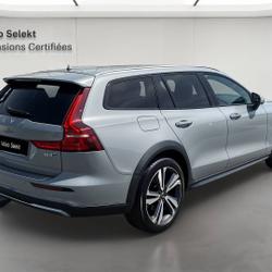 Volvo V60 V60 B4 AWD 197 ch Geartronic 8 Cross Country Pro Valence