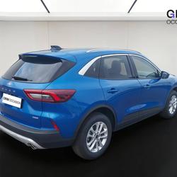 Ford Kuga Kuga 2.5 Duratec 180 ch FlexiFuel FHEV Bio&eacute;thanol Powershift Titanium Bassussarry