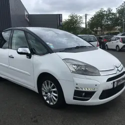 Citroen C4 Picasso 1.6 E-HDI 110CH FAP EXCLUSIVE BLACK TOP BMP6 / ATTELAGE Angers