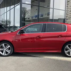 Peugeot 308 II Phase 2 1.2 PURETECH 130CH E6.3 S&S GT LINE EAT8 Saint-Saturnin