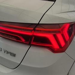 Audi Q3 Q3 35 TFSI 150 ch Design Luxe Terrasson-Lavilledieu