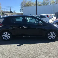 Peugeot 208 1.2 82CH ACTIVE BUSINESS S&S ETG5 5P / 55389KM  BOITE AUTO Angers