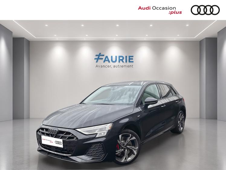 Audi A3 Sportback  - S Line - 40 990 €