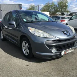 Peugeot 207 1.4 HDI70 PREMIUM 5P Angers