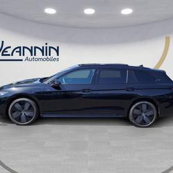 Volkswagen Passat Passat 1.5 eHybrid 272 DSG6 R-Line Vert-Saint-Denis
