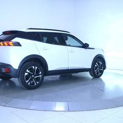 Peugeot 2008 BlueHDi 130 S&S EAT8 - Allure Pack occasion - Fontenay-le-Comte - photo 3/29