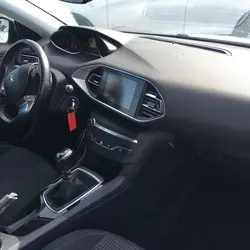 Peugeot 308 II Phase 2 1.5 BLUEHDI 100CH E6.C S&S STYLE CAMERA DE RECUL... Angers